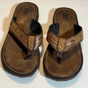 CLARKS Collection Womens Leather Thong Sandal Flip Flops